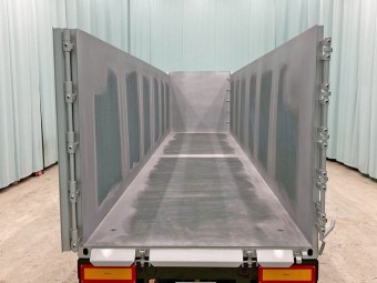 サムネイル 10枚目