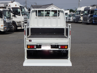 サムネイル 10枚目