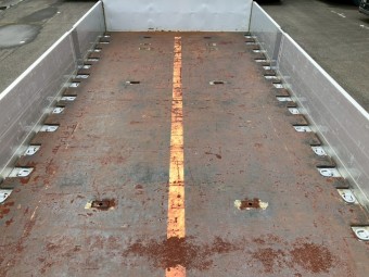 サムネイル 10枚目