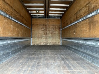 サムネイル 10枚目