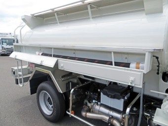 サムネイル 10枚目