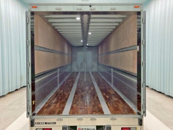 サムネイル 10枚目