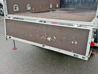 サムネイル 10枚目