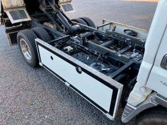 サムネイル 10枚目